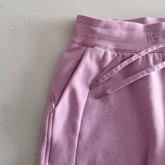 lululemon scuba short 5” vitapink - Picture 4 of 14